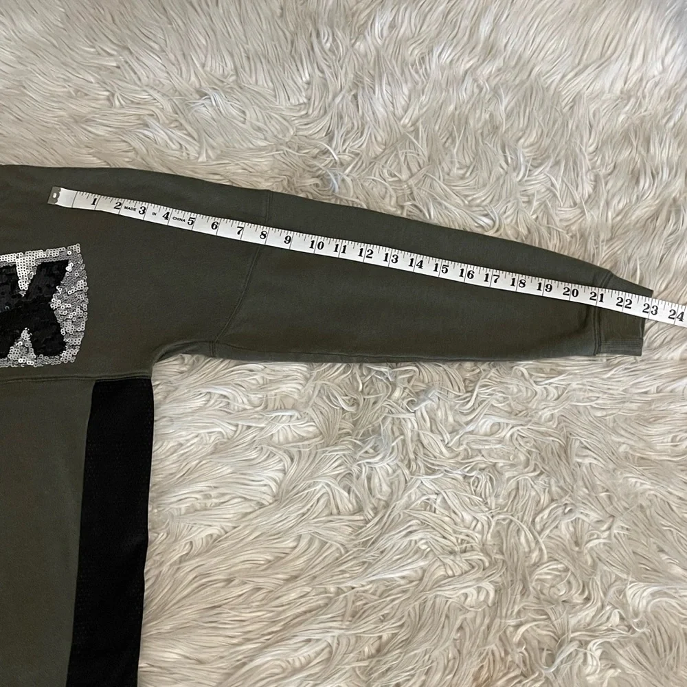 PINK | Sequin | Crewneck Sweatshirt | Green & Black - Picture 7 of 11